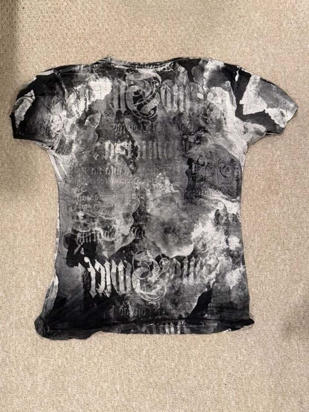 Affliction Sin City Sinners Reversible Distressed All Over Print T-Shirt - Picture 4 of 4